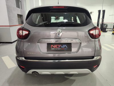 RENAULT CAPTUR BOSE 1.6 CVT FLEX 2021
