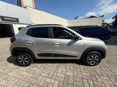 RENAULT KWID 1.0 MT OUTSIDER FLEX 2025